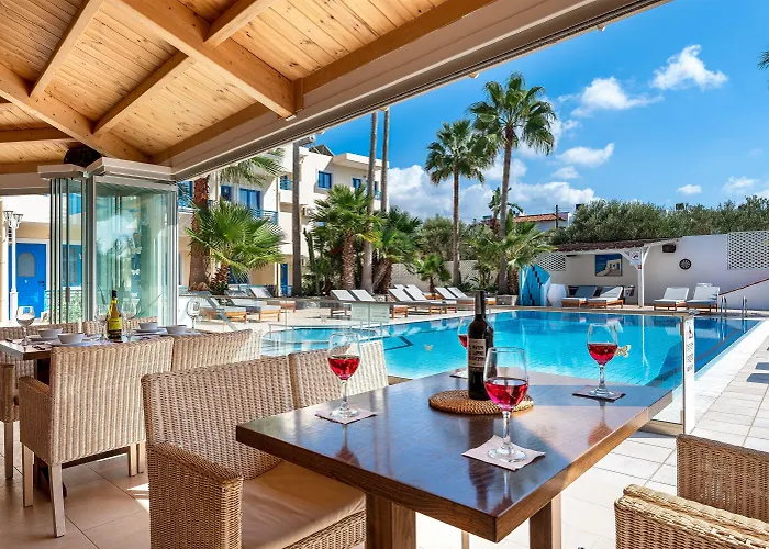 Aparthotel Nana Angela 3*