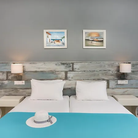 Nana Angela Херсонісос