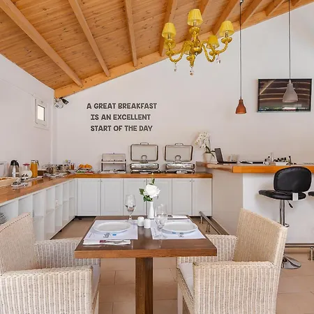 Nana Angela Hersonissos (Crete)