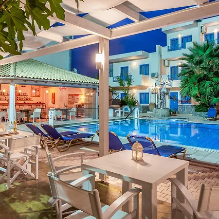 Nana Angela Apartahotel 3*