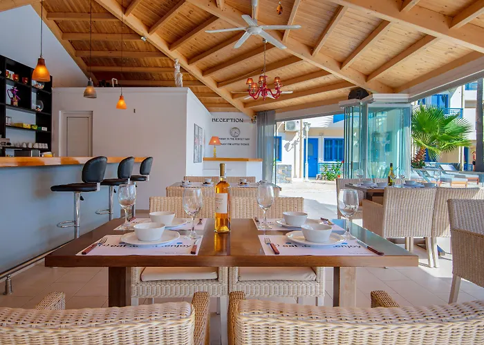 Nana Angela خيرسونِسوس