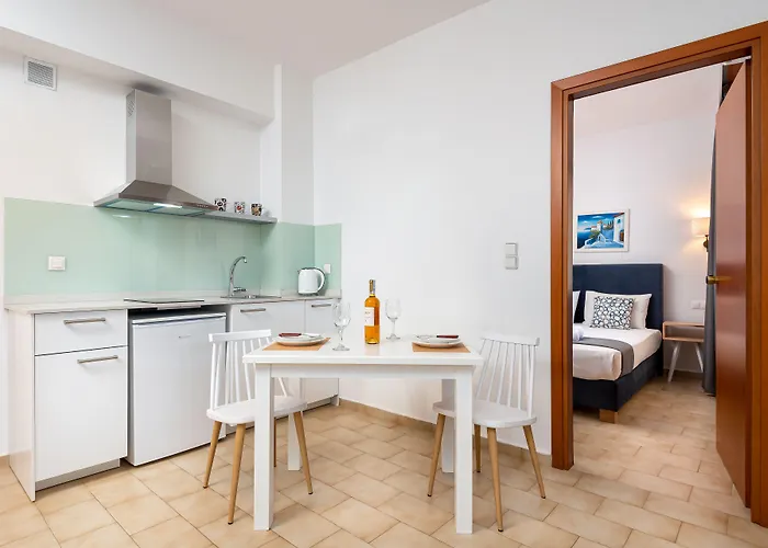 Nana Angela شقة فندقية خيرسونِسوس