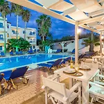 Apartahotel Nana Angela 3*